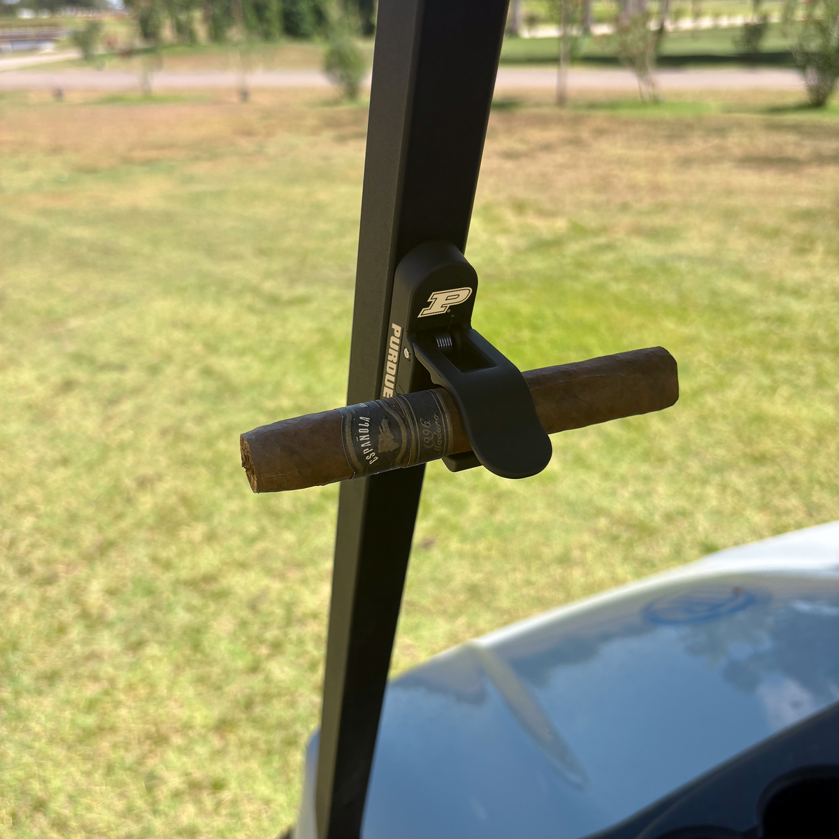 CH001C-Purdue Cigar Holder Listing v1